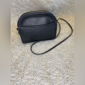 Vintage Coach Black Leather Crossbody shoulder Bag